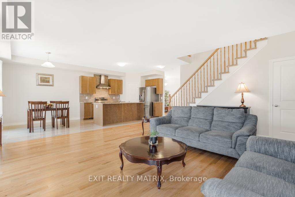 764 Namur Street, Russell, Ontario  K0A 1W0 - Photo 12 - X12537156