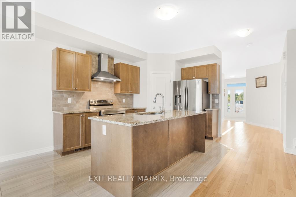 764 Namur Street, Russell, Ontario  K0A 1W0 - Photo 5 - X12537156