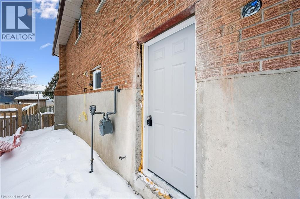 1238 Ottawa Street Unit# Lower, Kitchener, Ontario  N2E 1L8 - Photo 2 - 40794535