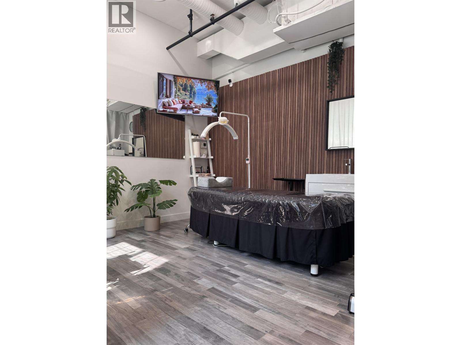 11882 Confidential, Port Moody, British Columbia  V0V 0V0 - Photo 2 - C8071889