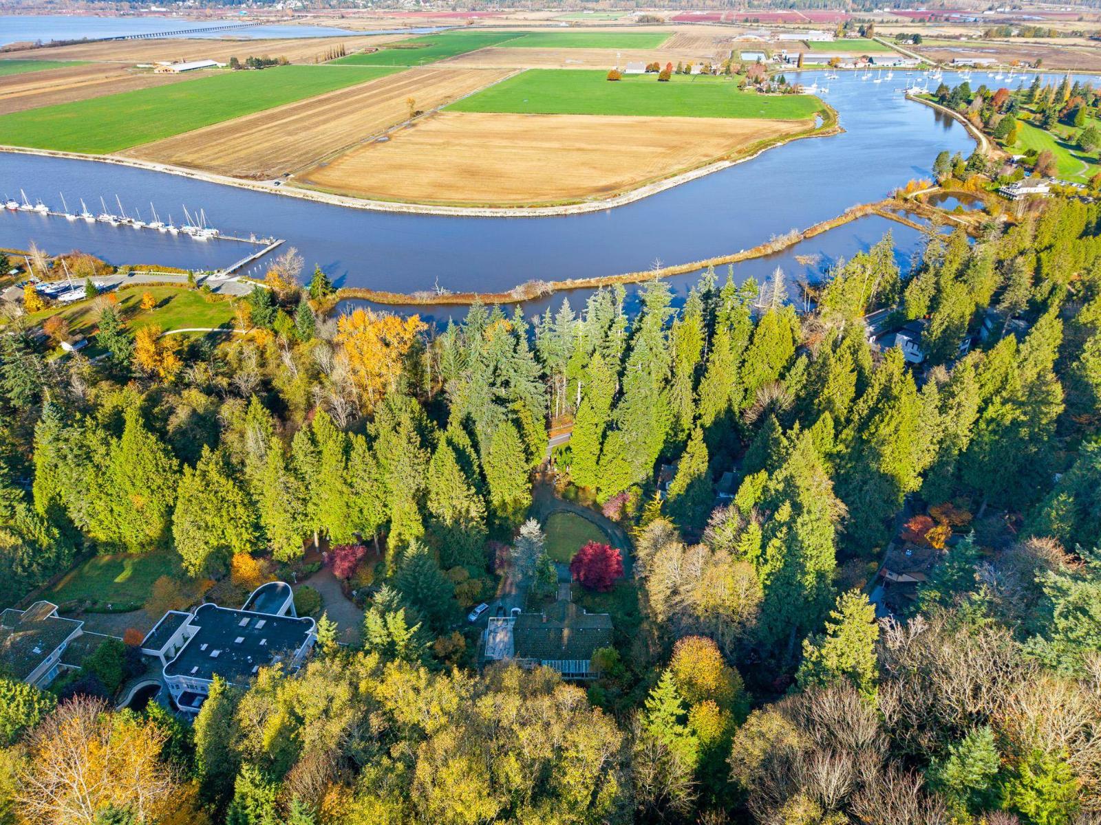 13838 Crescent Road, Surrey, British Columbia  V4P 1K8 - Photo 11 - R3074382