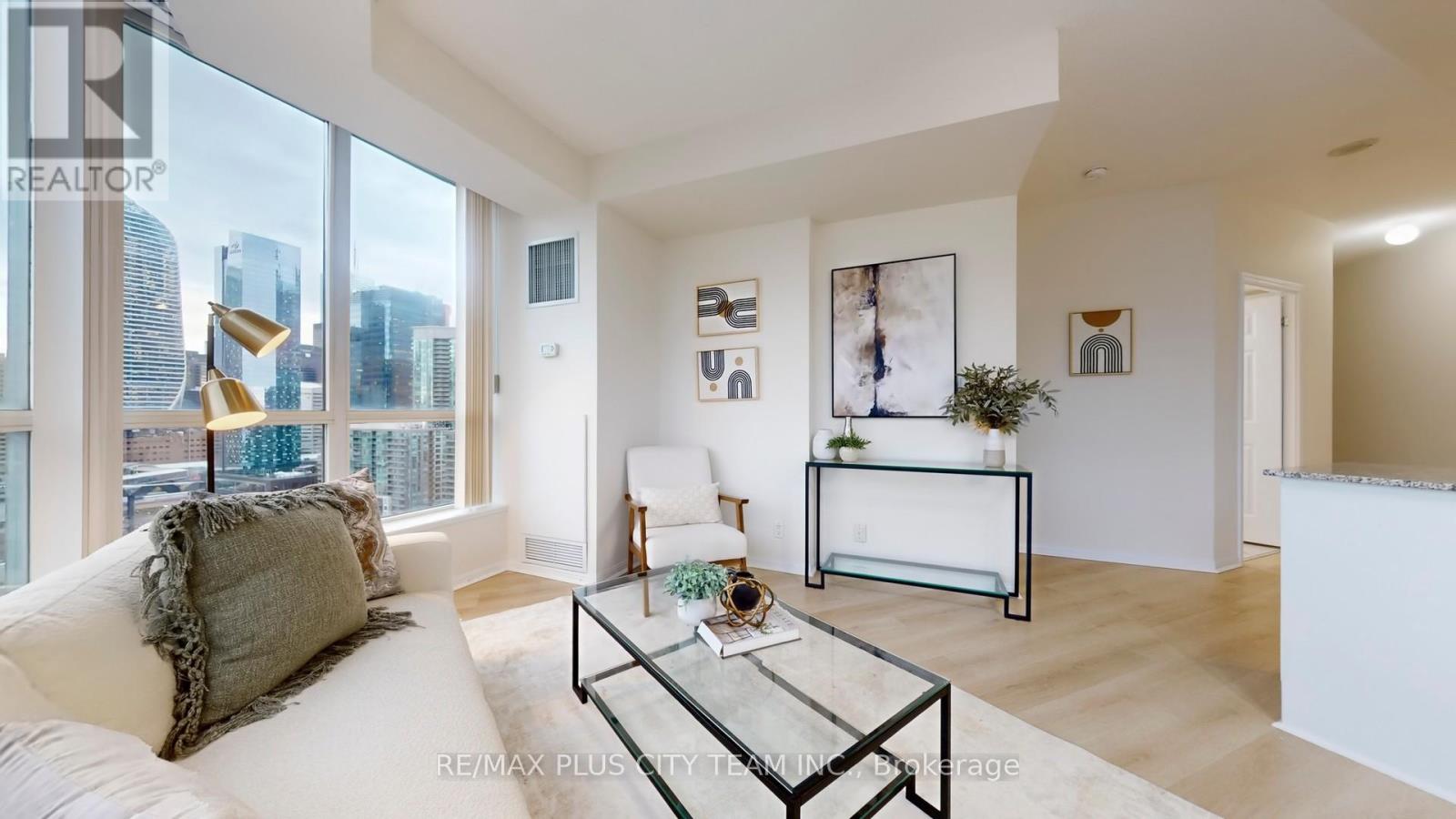 2323 - 230 Queens Quay W, Toronto, Ontario  M5J 2Y7 - Photo 6 - C12642504