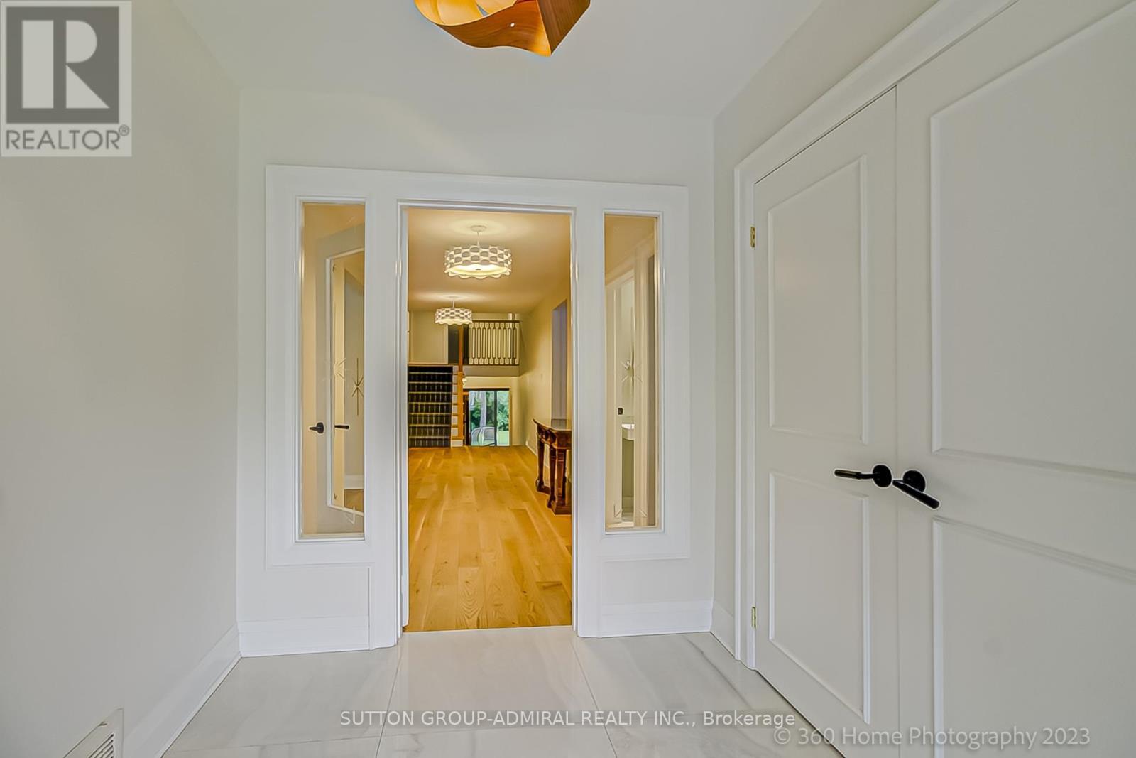 47 Waterloo Avenue, Toronto, Ontario  M3H 3Y1 - Photo 3 - C12642516