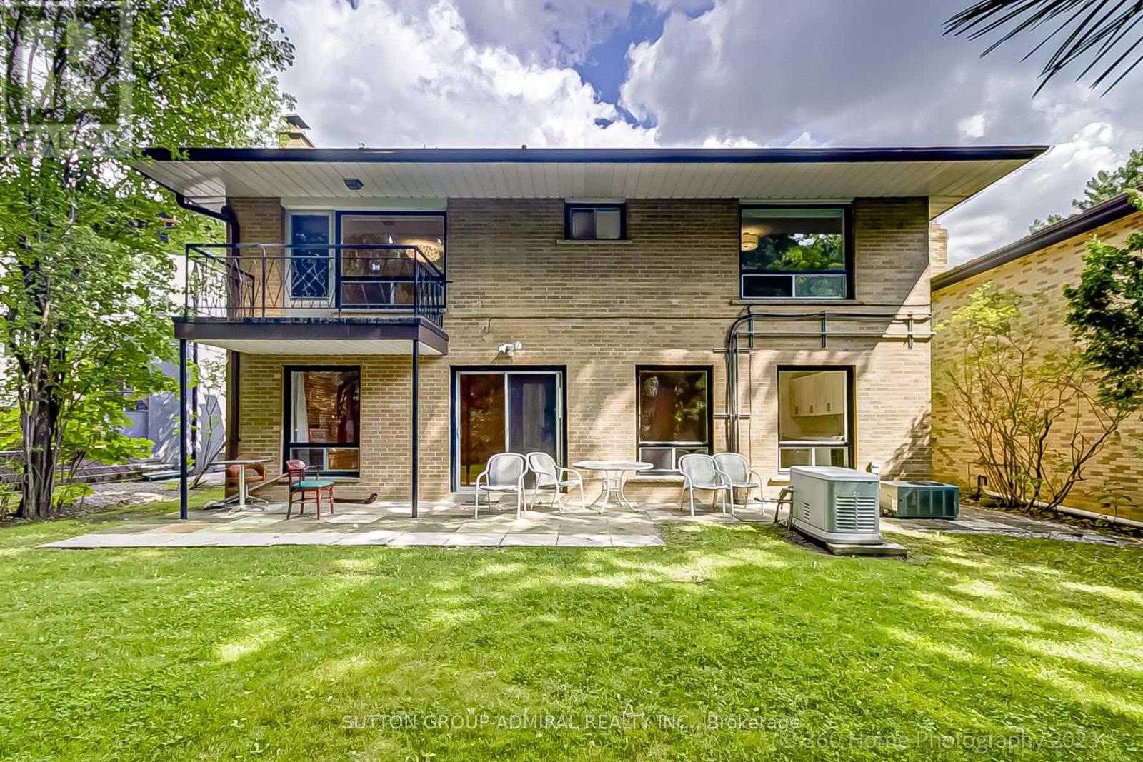 47 Waterloo Avenue, Toronto, Ontario  M3H 3Y1 - Photo 33 - C12642516