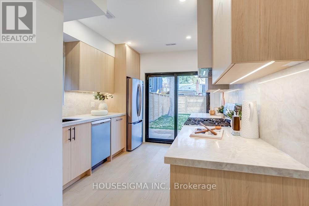 732 Adelaide Street W, Toronto, Ontario  M6J 1B1 - Photo 10 - C12642562