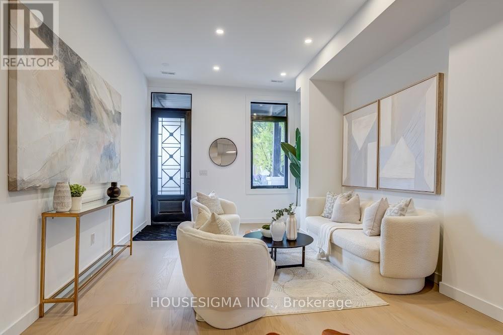 732 Adelaide Street W, Toronto, Ontario  M6J 1B1 - Photo 5 - C12642562