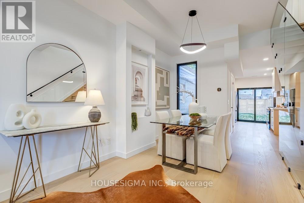 732 Adelaide Street W, Toronto, Ontario  M6J 1B1 - Photo 8 - C12642562