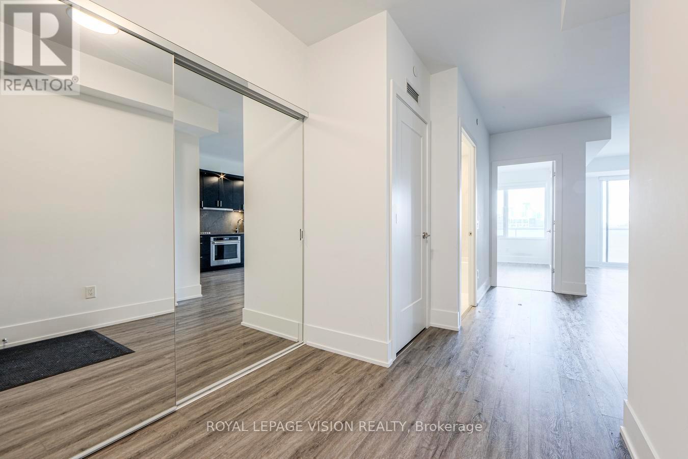 1103 - 480 Front Street W, Toronto, Ontario  M5V 0V6 - Photo 12 - C12642568