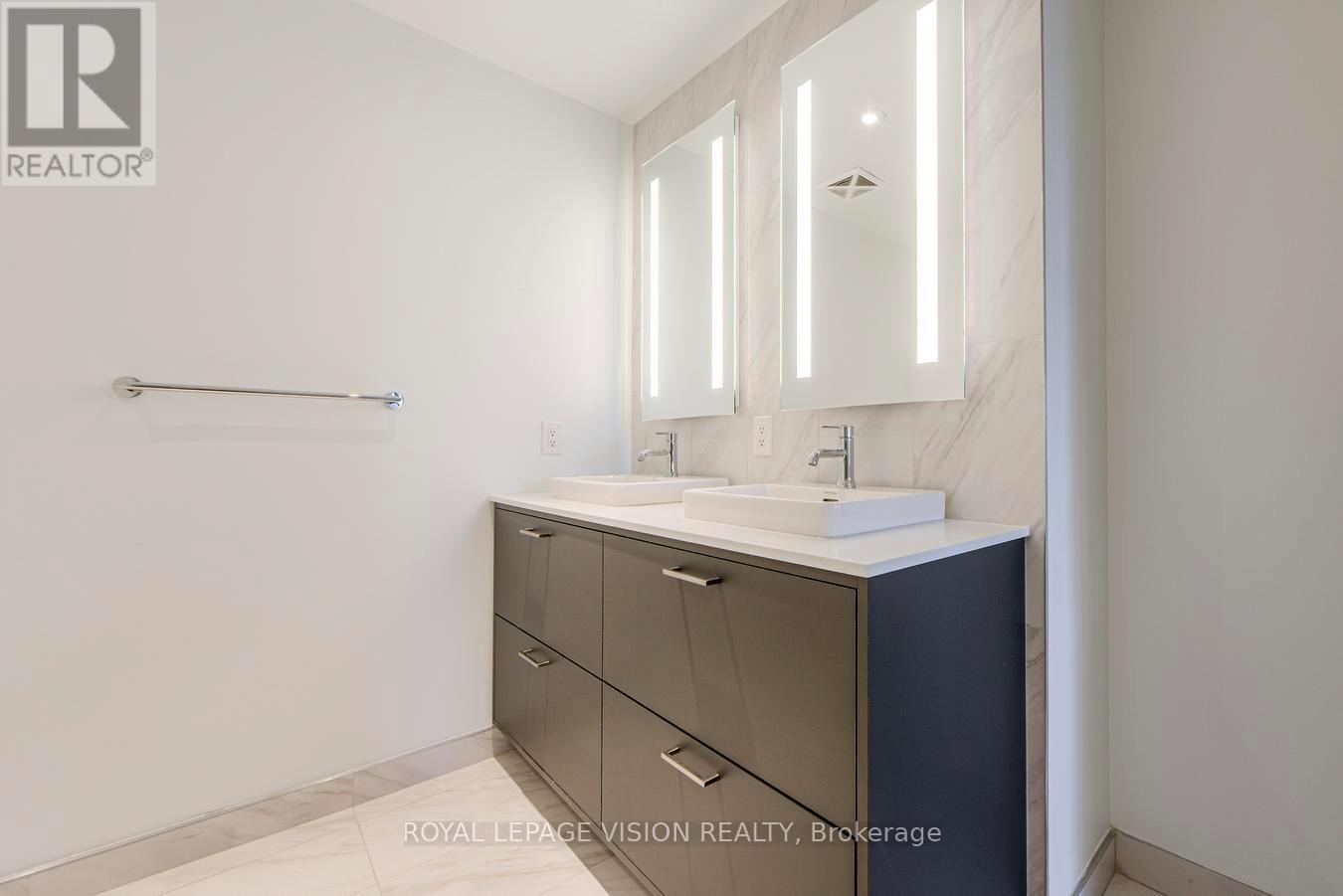 1103 - 480 Front Street W, Toronto, Ontario  M5V 0V6 - Photo 24 - C12642568
