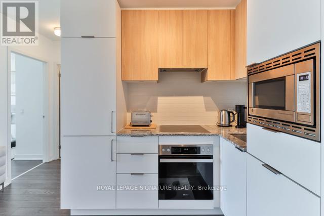 3205 - 50 O'neill Road, Toronto, Ontario  M3C 0R1 - Photo 7 - C12642574