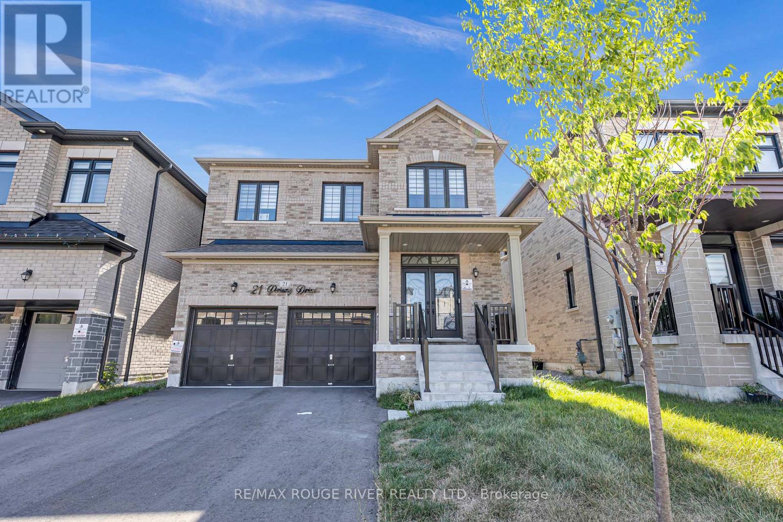 21 PRIORY DRIVE, Whitby, Ontario