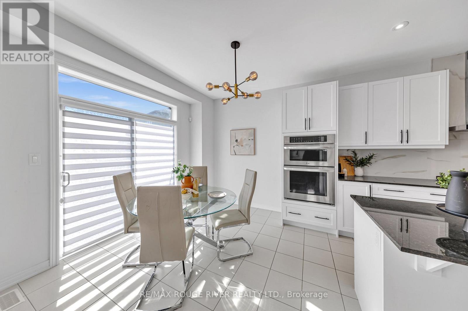 21 Priory Drive, Whitby, Ontario  L1P 0K9 - Photo 17 - E12642496