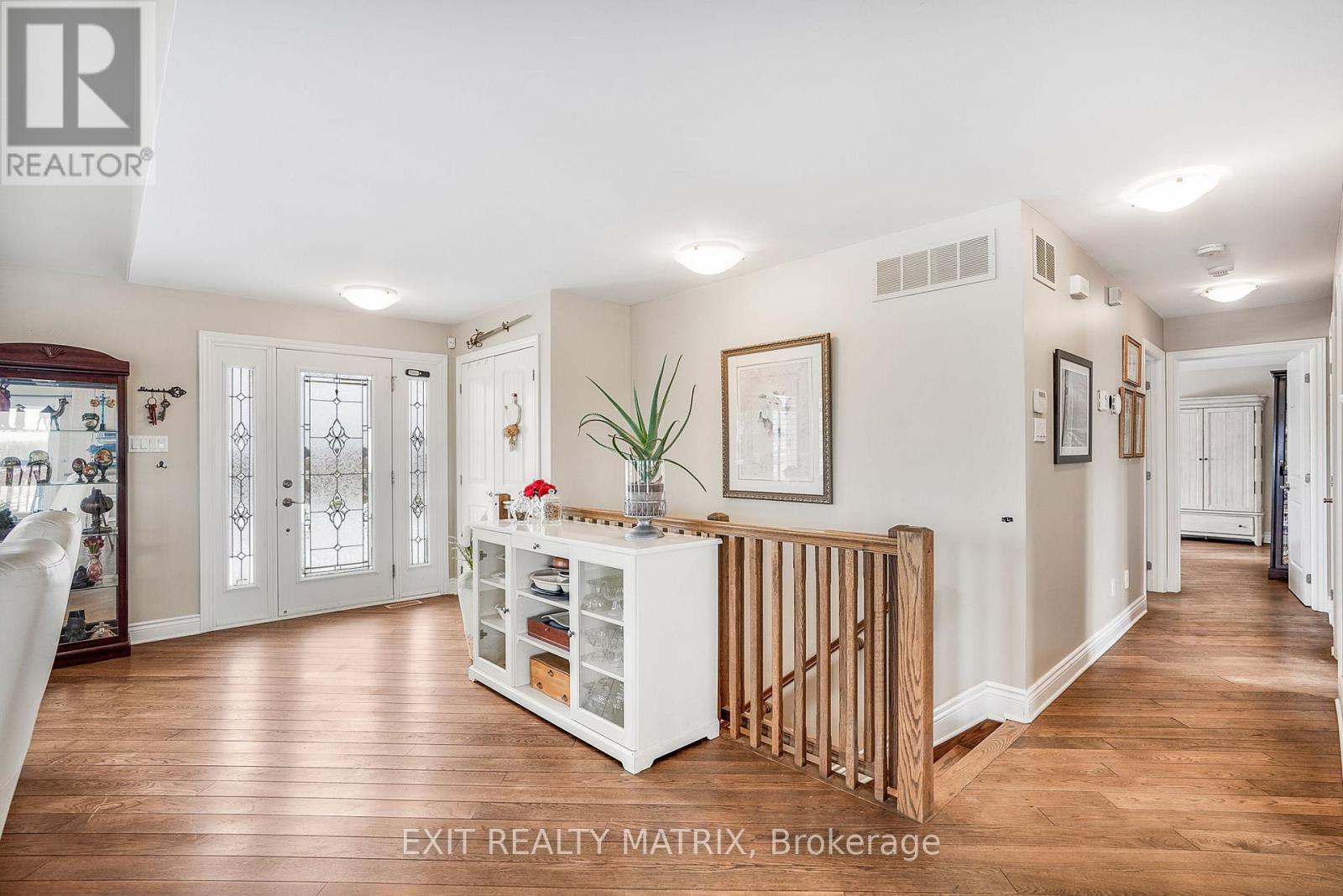 3139 Birchgrove Road, Ottawa, Ontario  K4C 1E5 - Photo 3 - X12559996