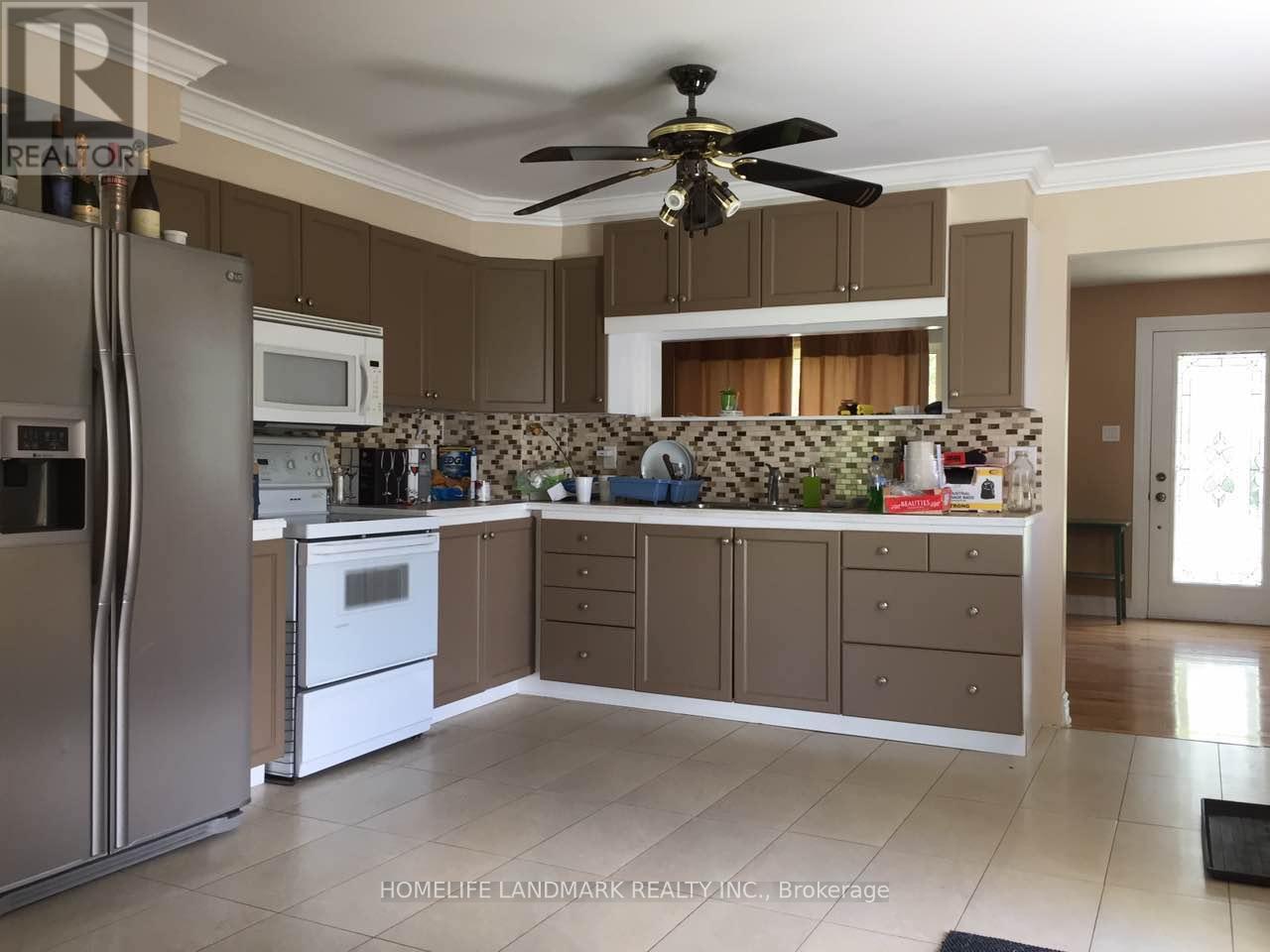 3358 Ravenshoe Road, Georgina, Ontario  L0E 1R0 - Photo 10 - N12642494