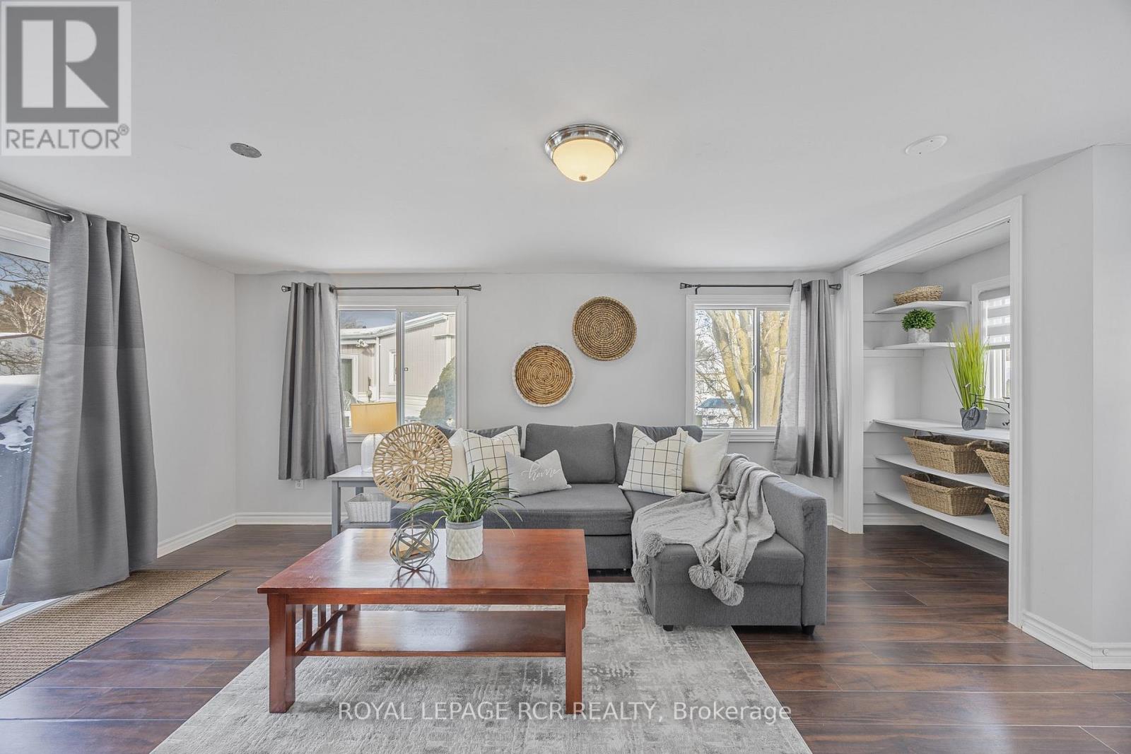 4 Linden Lane, Innisfil, Ontario  L9S 1P4 - Photo 24 - N12642520