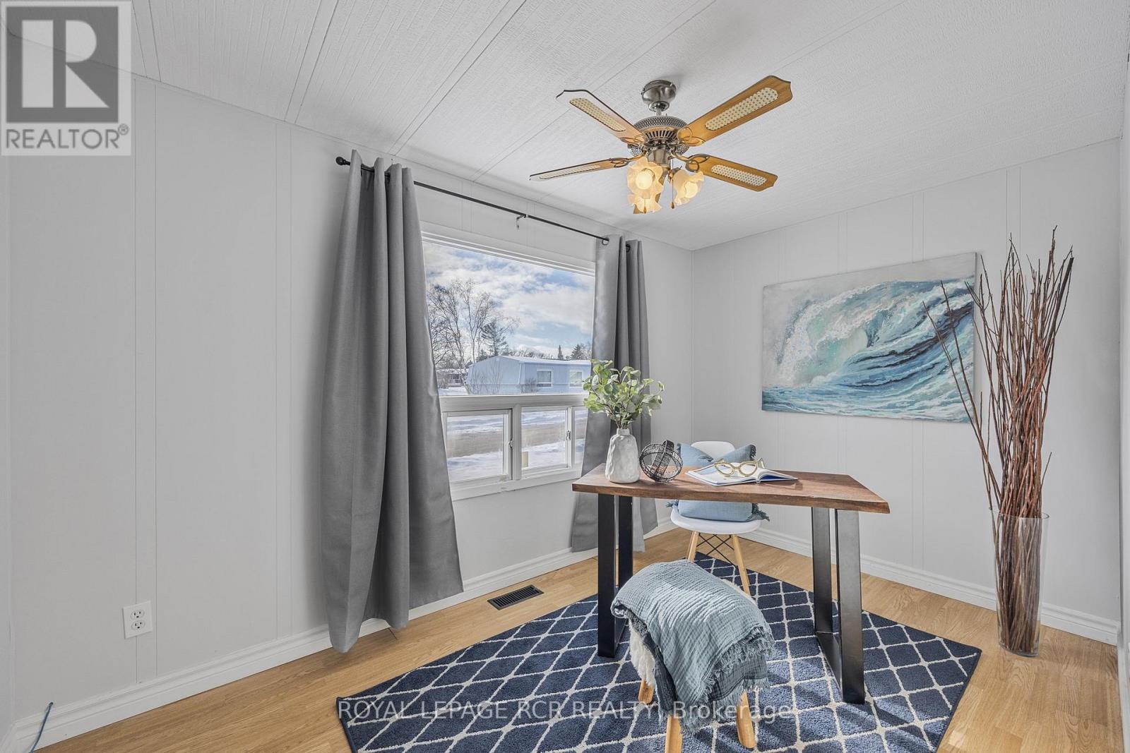 4 Linden Lane, Innisfil, Ontario  L9S 1P4 - Photo 32 - N12642520