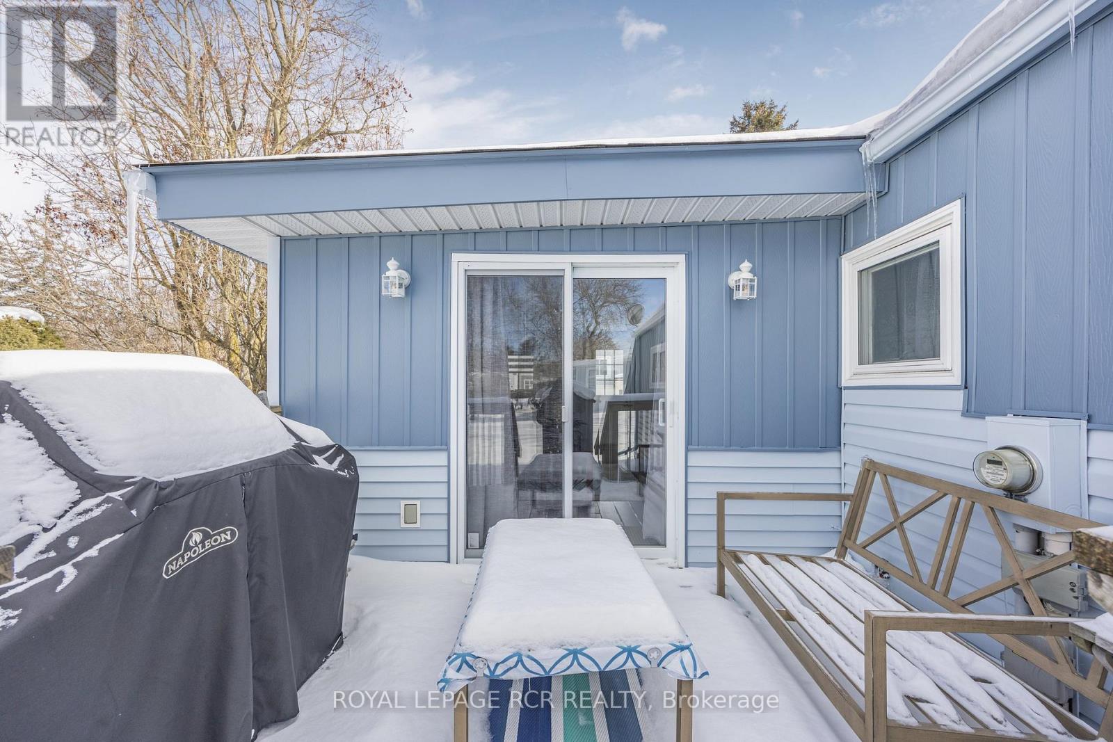 4 Linden Lane, Innisfil, Ontario  L9S 1P4 - Photo 37 - N12642520