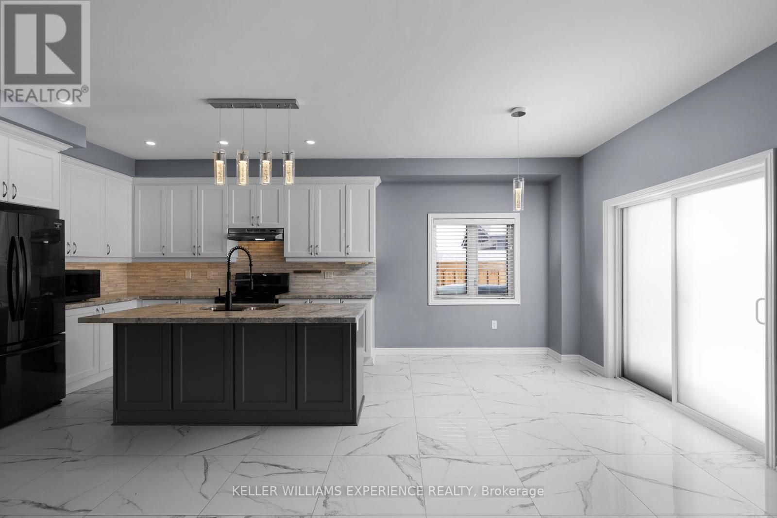 1464 Farrow Crescent, Innisfil, Ontario  L9S 0L6 - Photo 5 - N12642582