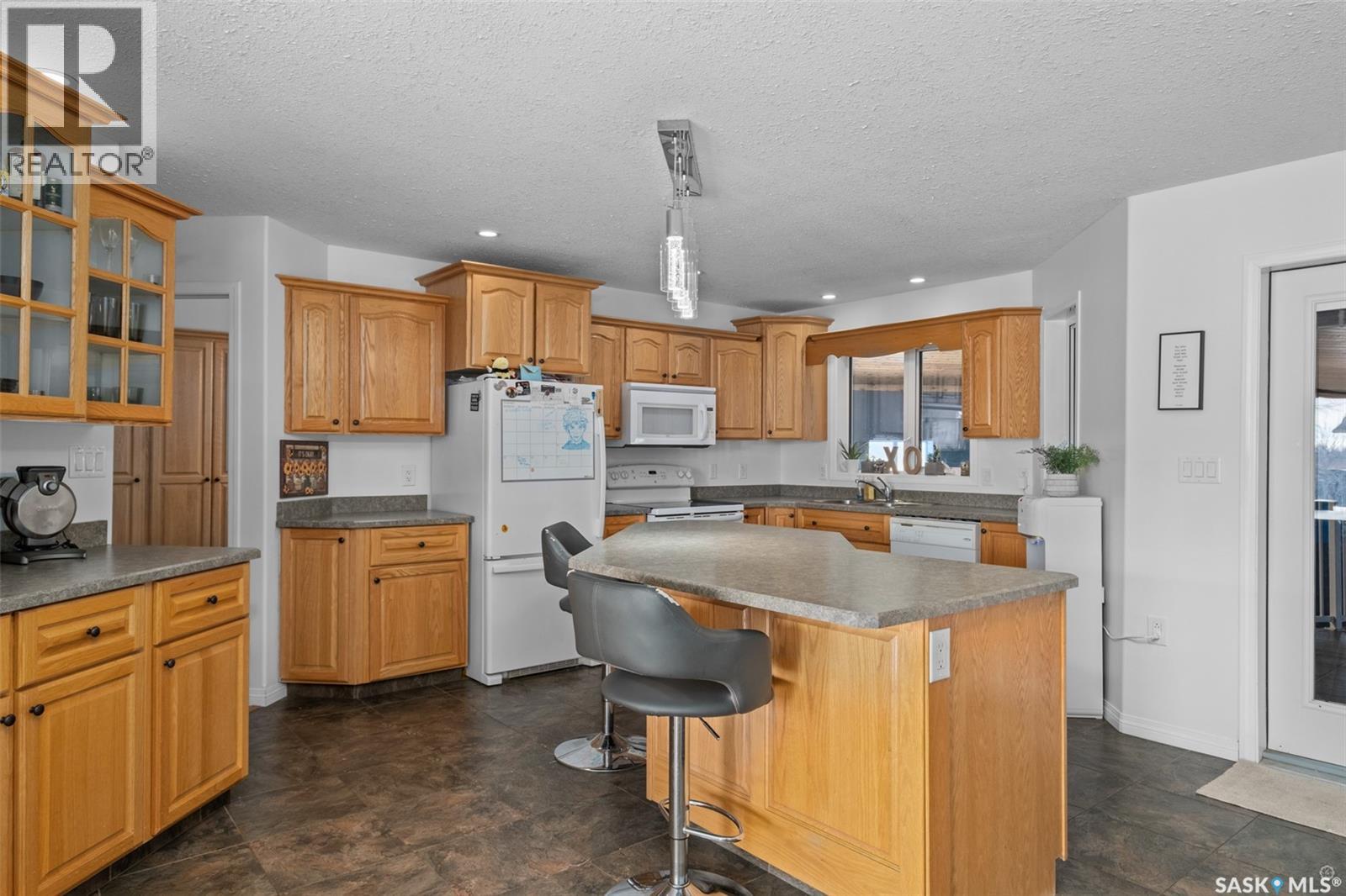 1 Poplar Crescent, Birch Hills, Saskatchewan  S0J 0G0 - Photo 4 - SK025798