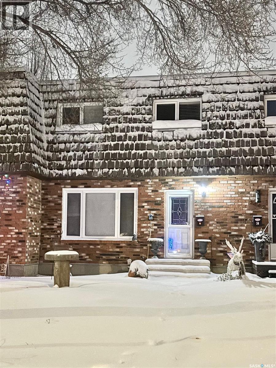 A 2004 Foley DRIVE, north battleford, Saskatchewan