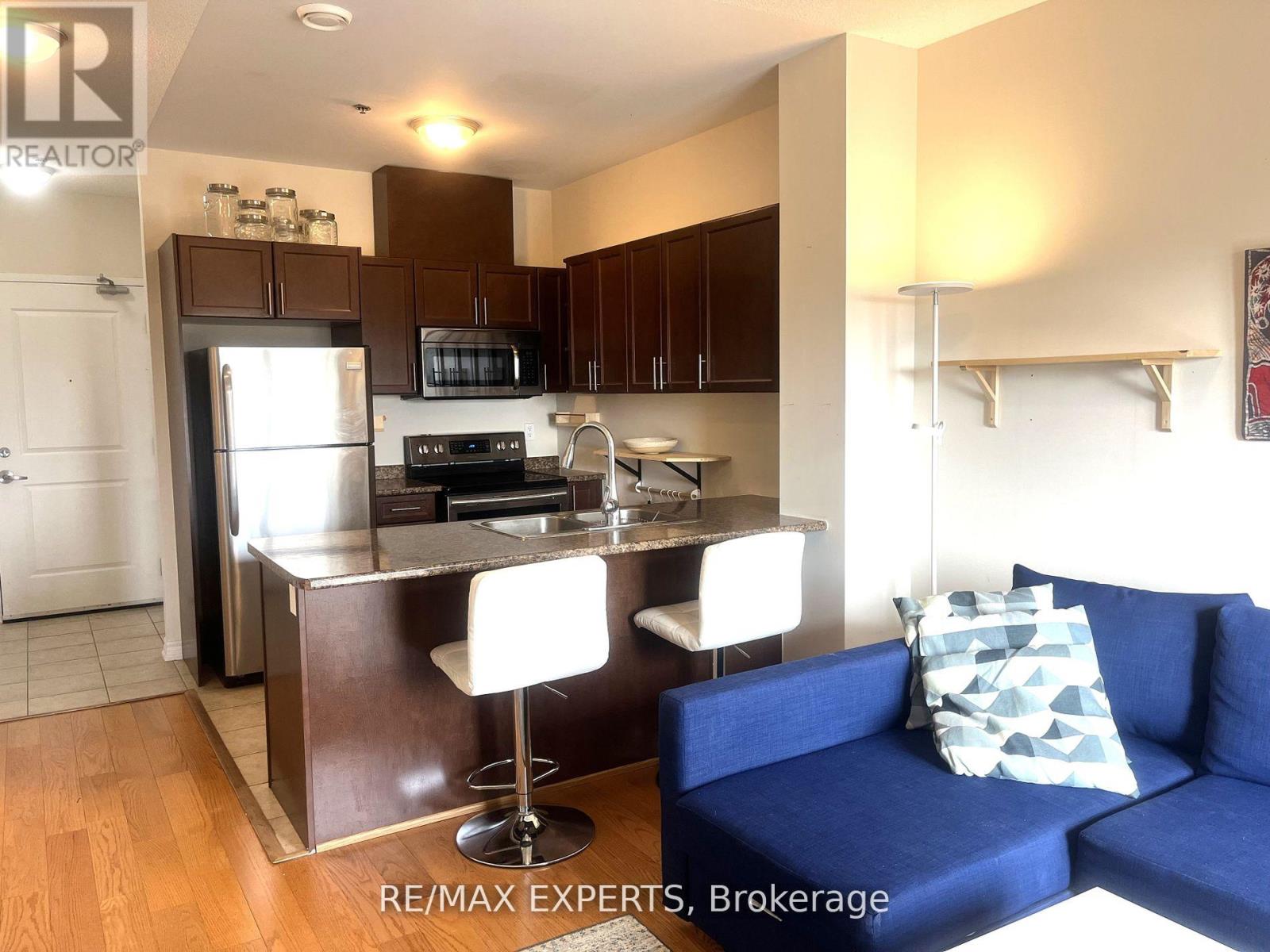 303 - 1360 Costigan Road, Milton, Ontario  L9T 8X6 - Photo 4 - W12642538