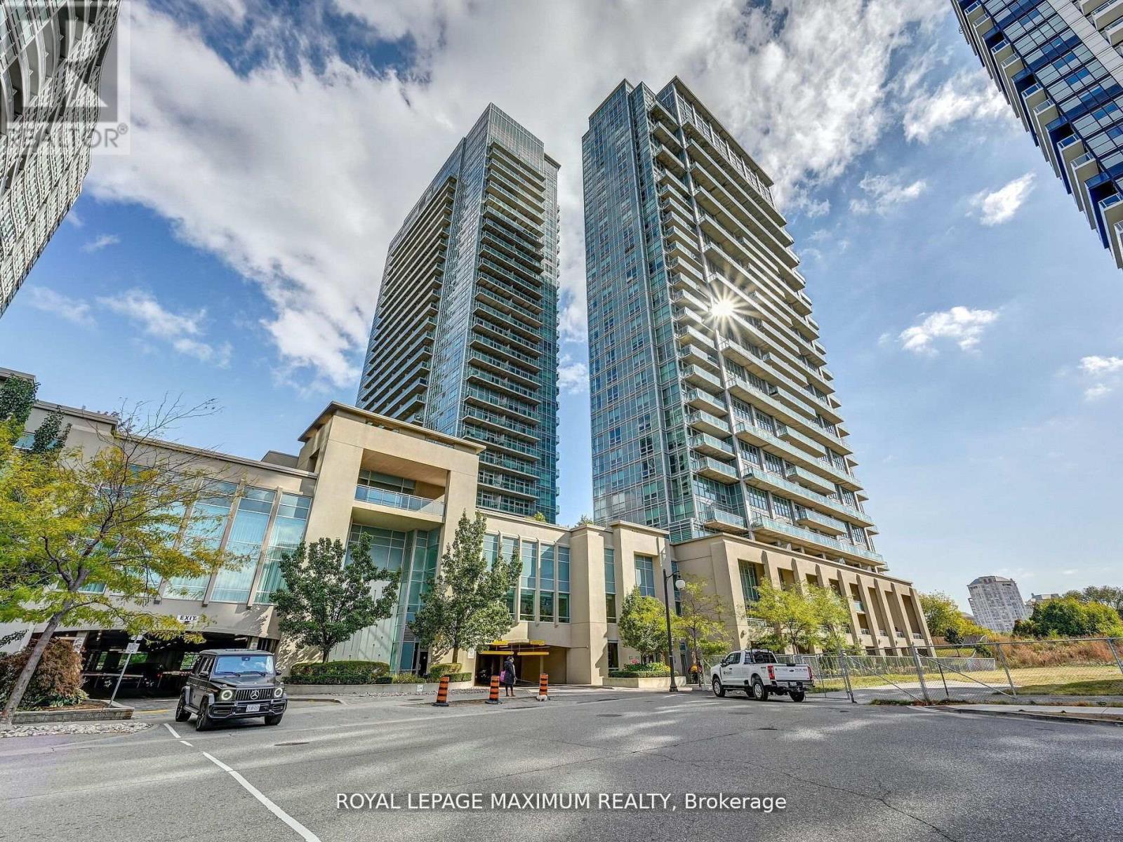 1013 - 155 LEGION ROAD N, toronto (mimico), Ontario