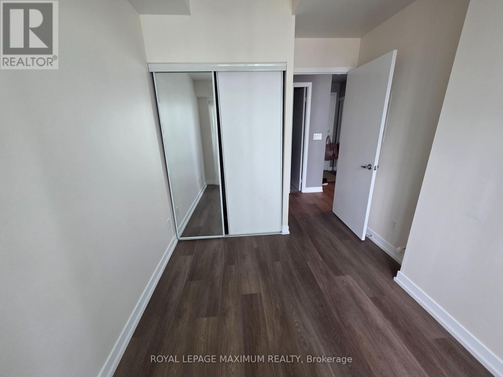 1013 - 155 Legion Road N, Toronto, Ontario  M8Y 0A7 - Photo 16 - W12642550