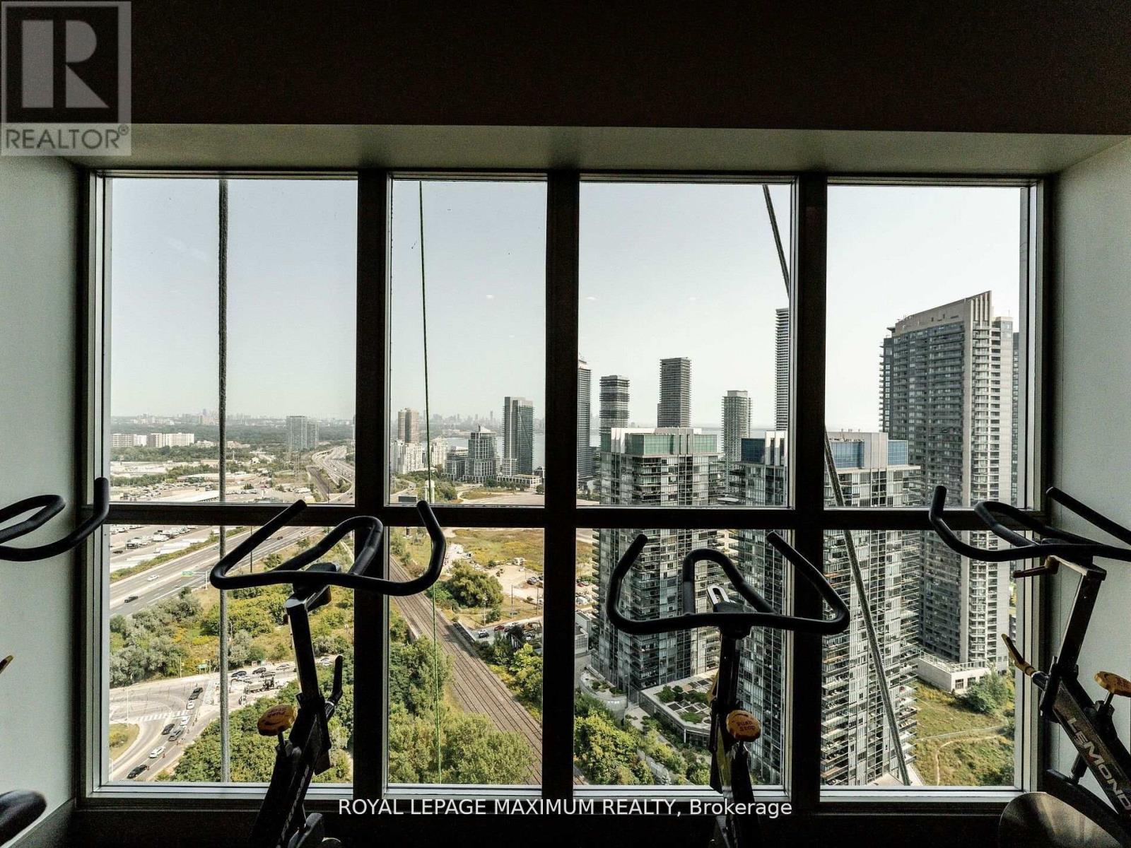 1013 - 155 Legion Road N, Toronto, Ontario  M8Y 0A7 - Photo 29 - W12642550