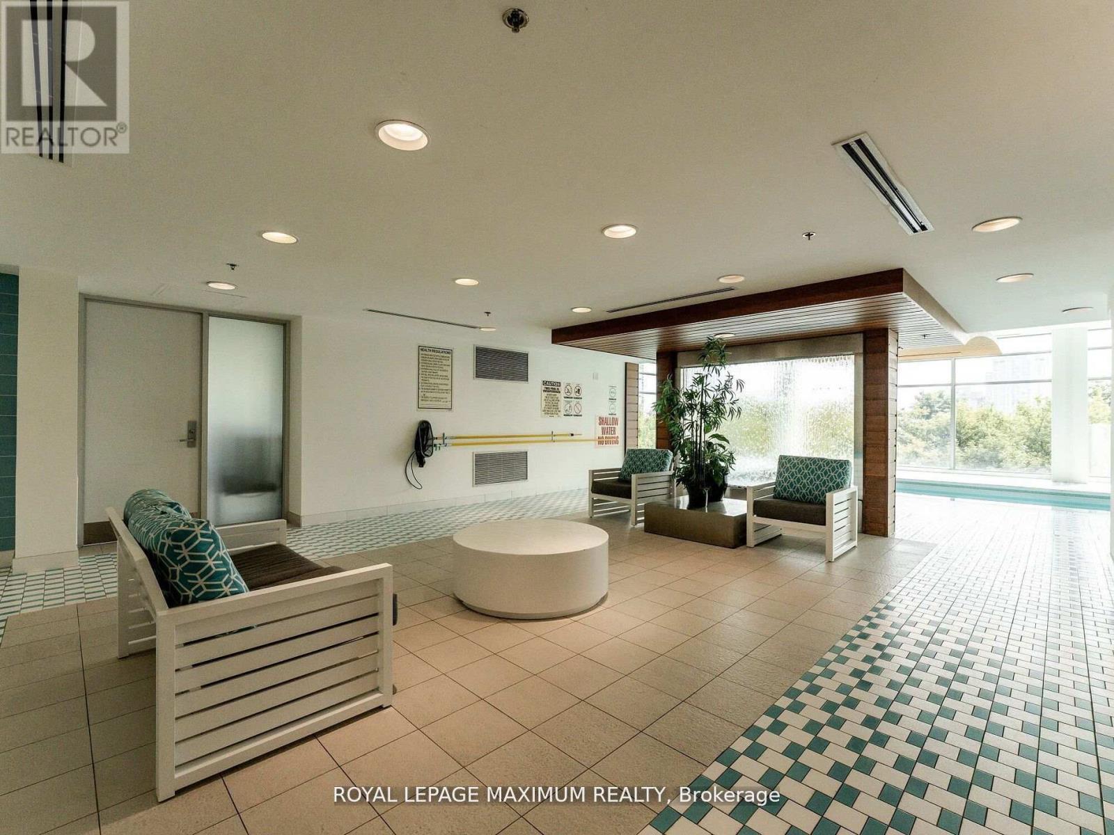 1013 - 155 Legion Road N, Toronto, Ontario  M8Y 0A7 - Photo 33 - W12642550