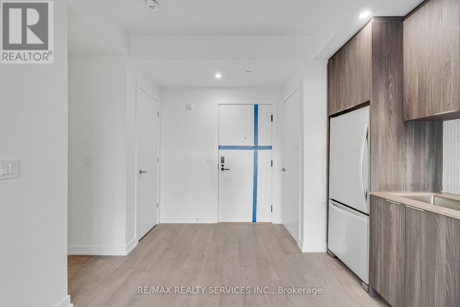 709 - 720 Whitlock Avenue, Milton, Ontario  L9E 2B5 - Photo 11 - W12642580