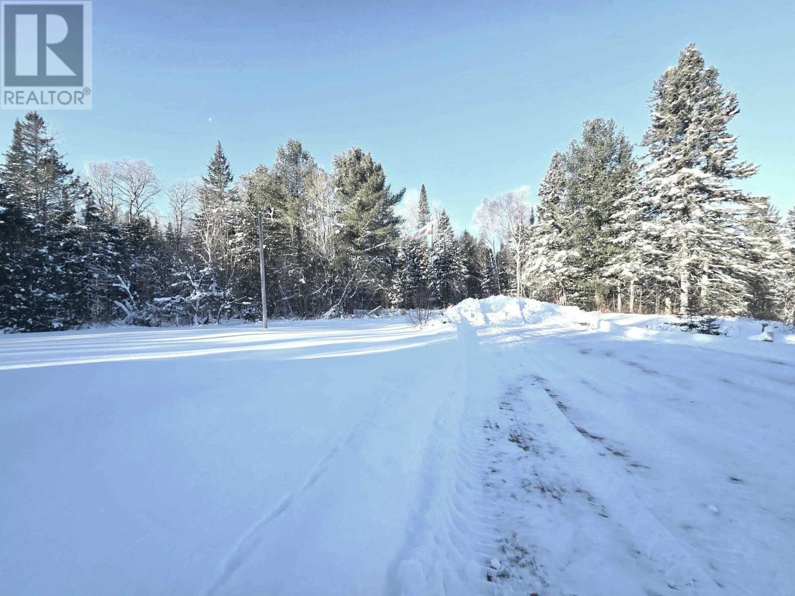 269 Old Highway 17 N, Goulais River, Ontario  P0S 1E0 - Photo 11 - SM253495