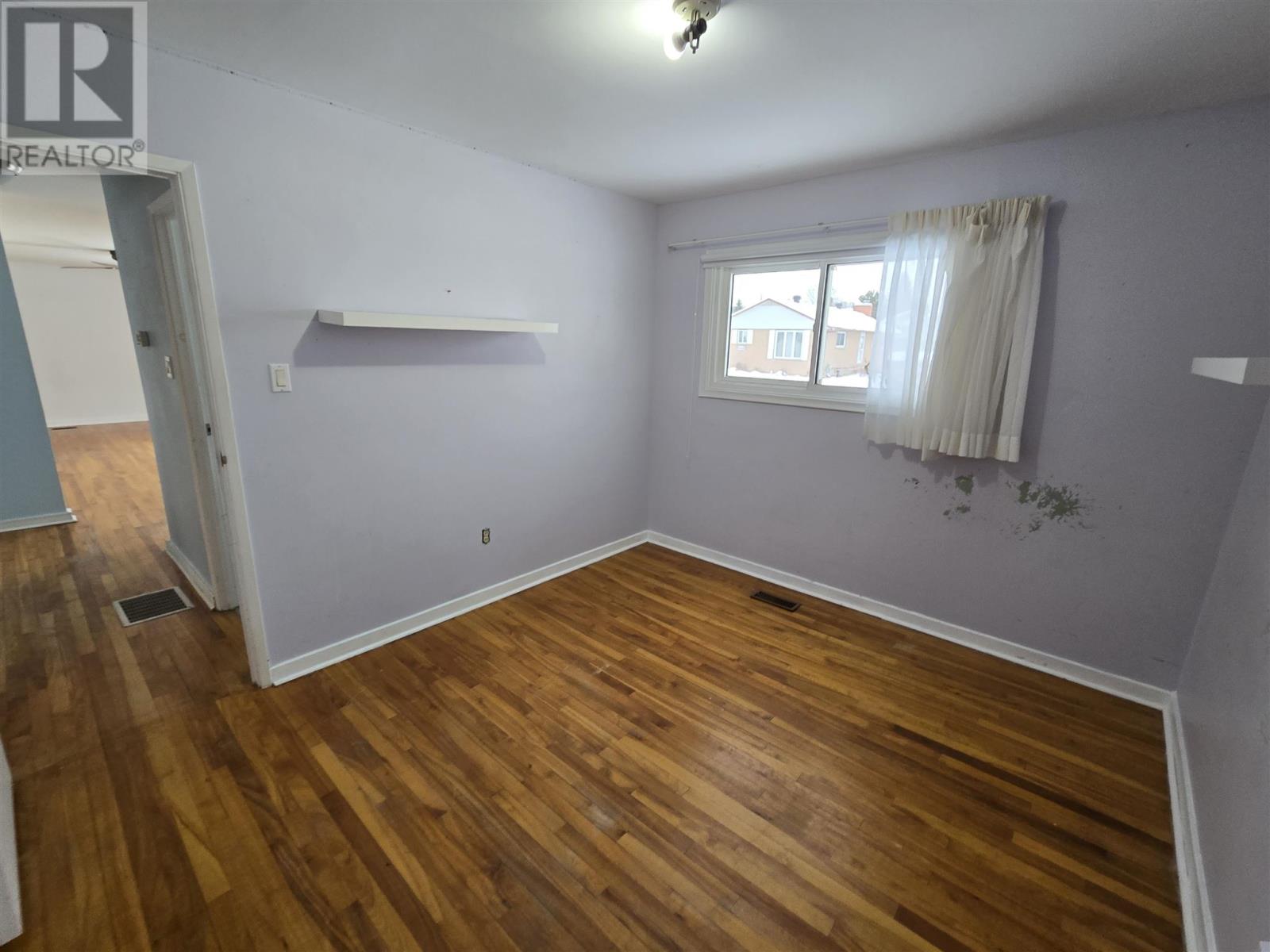 255 Mississauga Ave, Elliot Lake, Ontario  P5A 1E8 - Photo 20 - SM253499