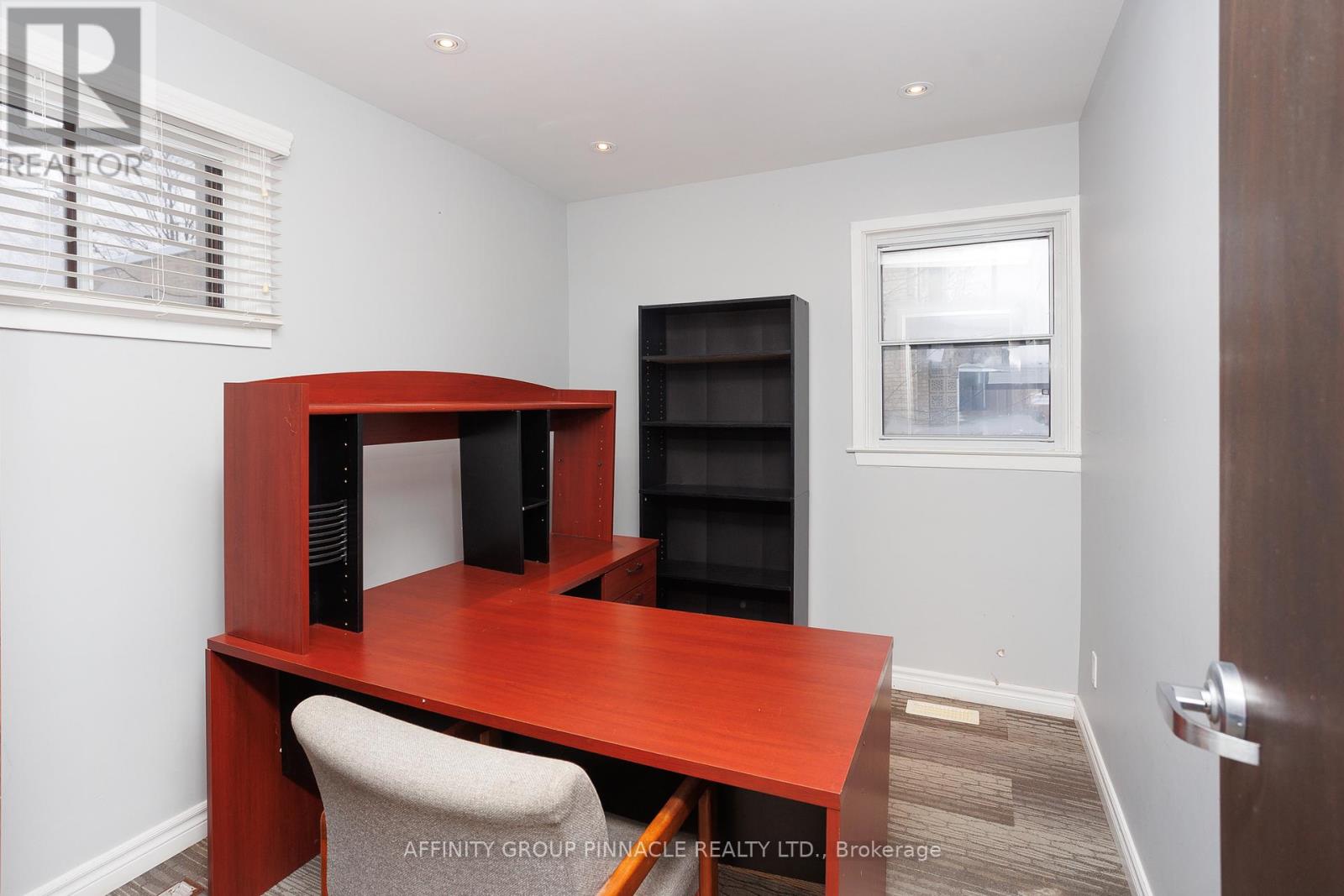 47 Lindsay Street S, Kawartha Lakes, Ontario  K9V 2M1 - Photo 26 - X12642682