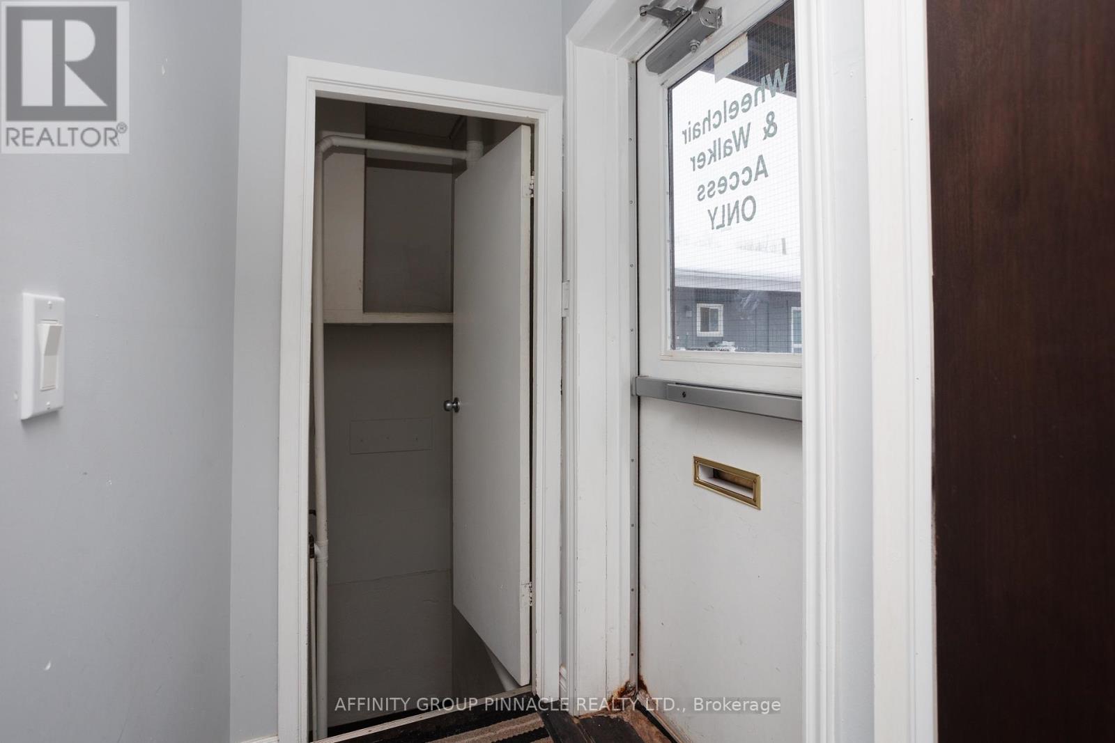 47 Lindsay Street S, Kawartha Lakes, Ontario  K9V 2M1 - Photo 32 - X12642682