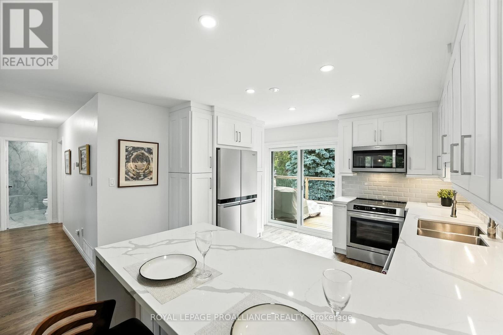 437 Duffy Street, Cobourg, Ontario  K9A 5M8 - Photo 10 - X12642698