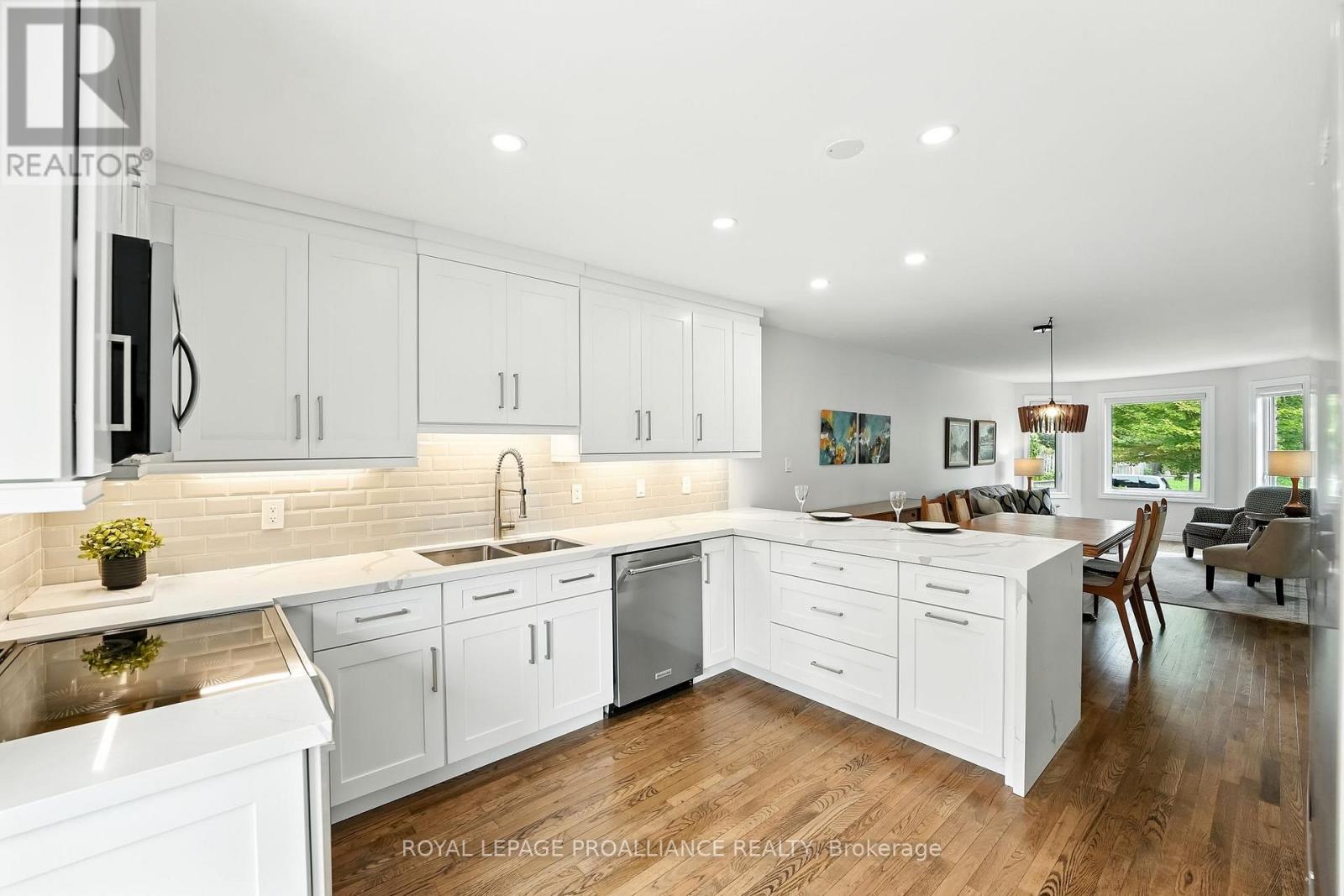 437 Duffy Street, Cobourg, Ontario  K9A 5M8 - Photo 12 - X12642698