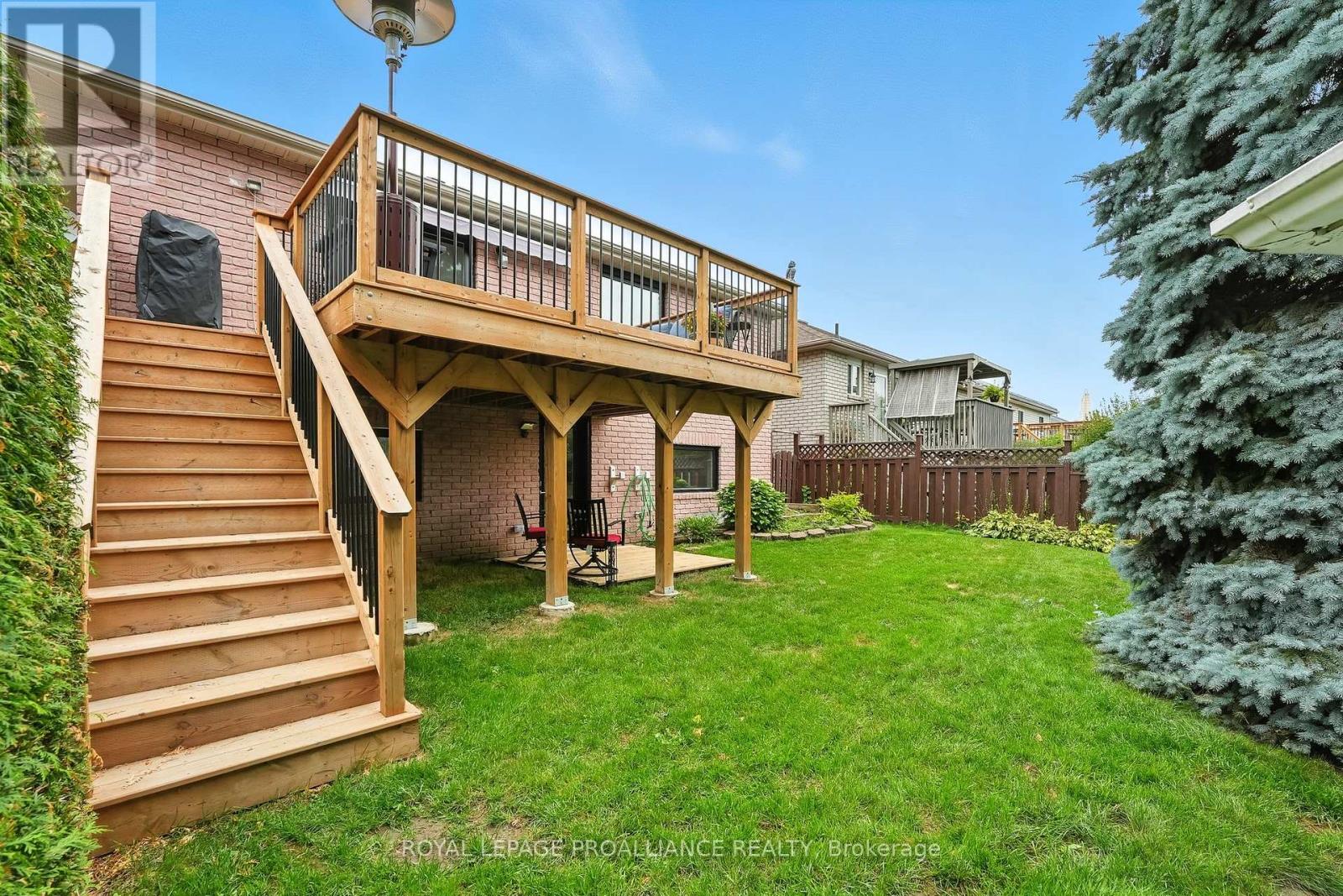 437 Duffy Street, Cobourg, Ontario  K9A 5M8 - Photo 36 - X12642698