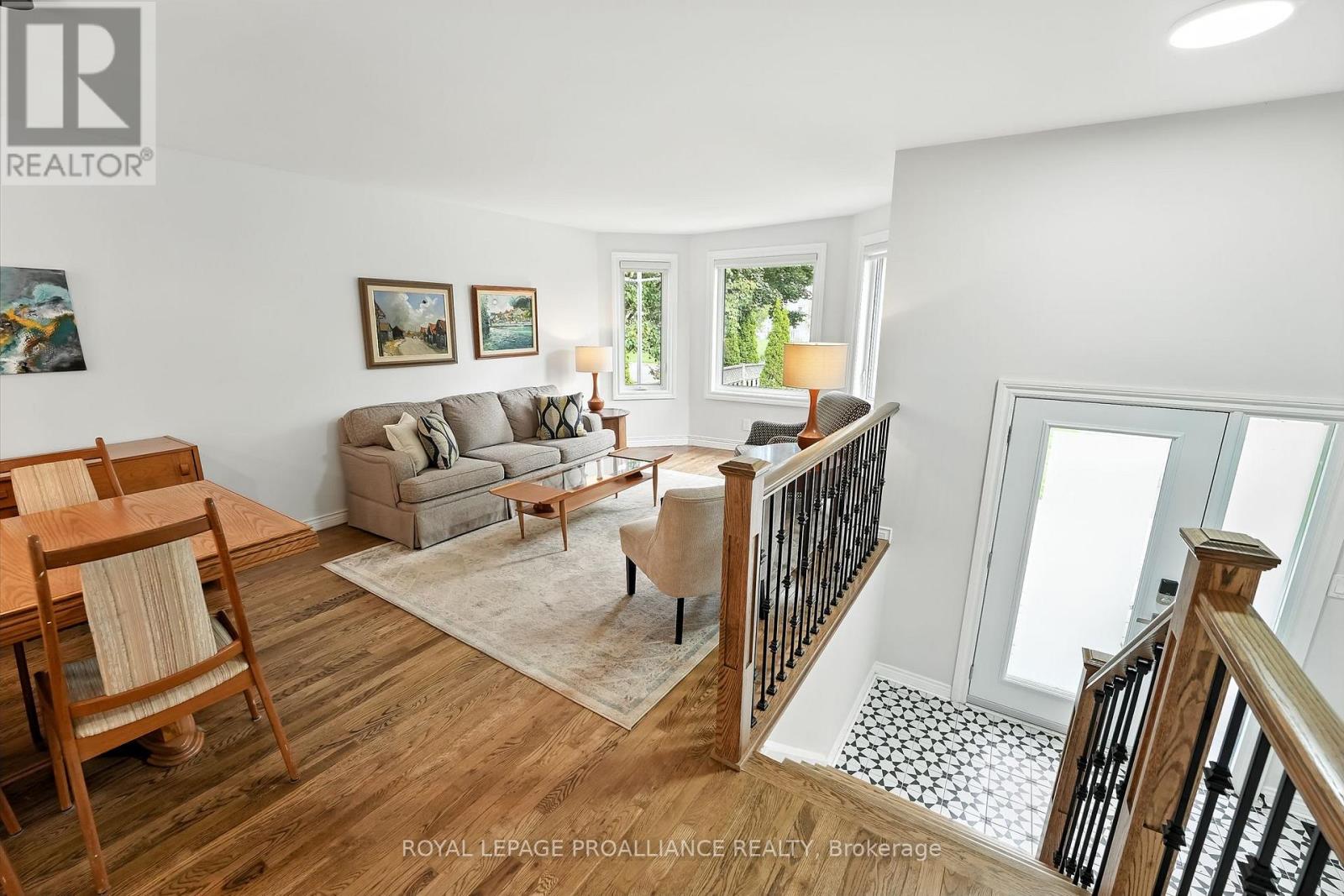 437 Duffy Street, Cobourg, Ontario  K9A 5M8 - Photo 5 - X12642698