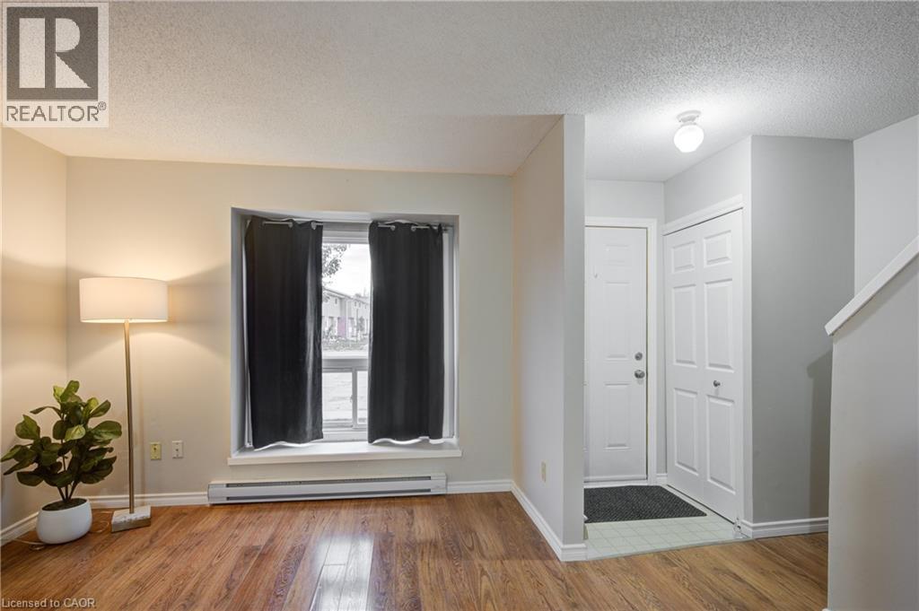 370 Springbank Avenue Unit# 7, Woodstock, Ontario  N4T 1L3 - Photo 15 - 40787710