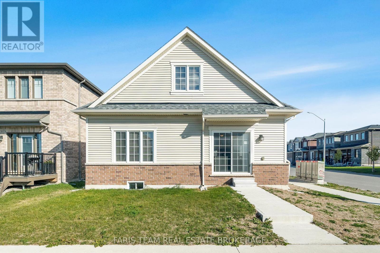 1 Harvest Crescent, Barrie, Ontario  L9J 0T3 - Photo 32 - S12489698