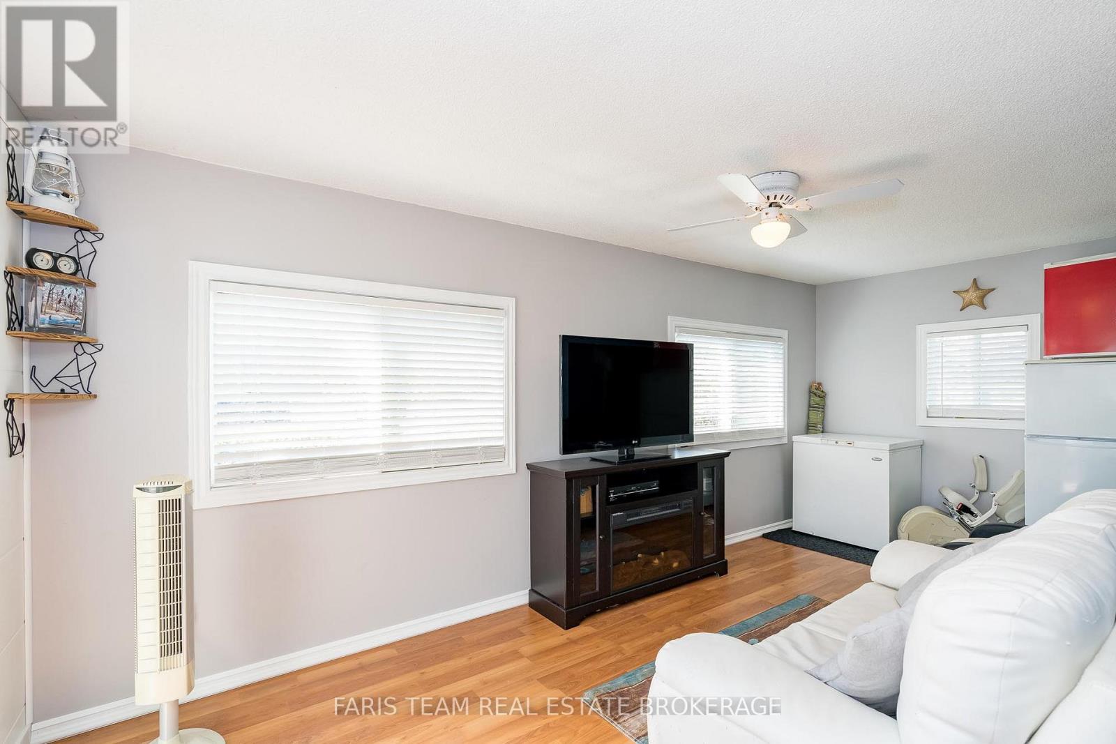 57 Port Severn Road N, Georgian Bay, Ontario  L0K 1S0 - Photo 19 - X12485197