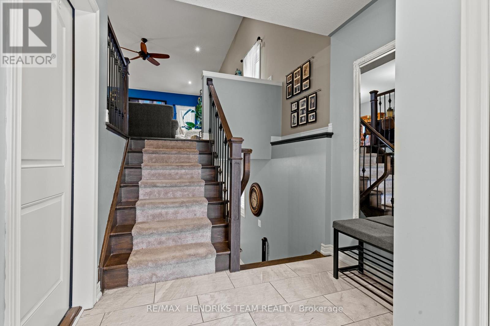 379 Michael Drive, Welland, Ontario  L3C 0A5 - Photo 5 - X12642632