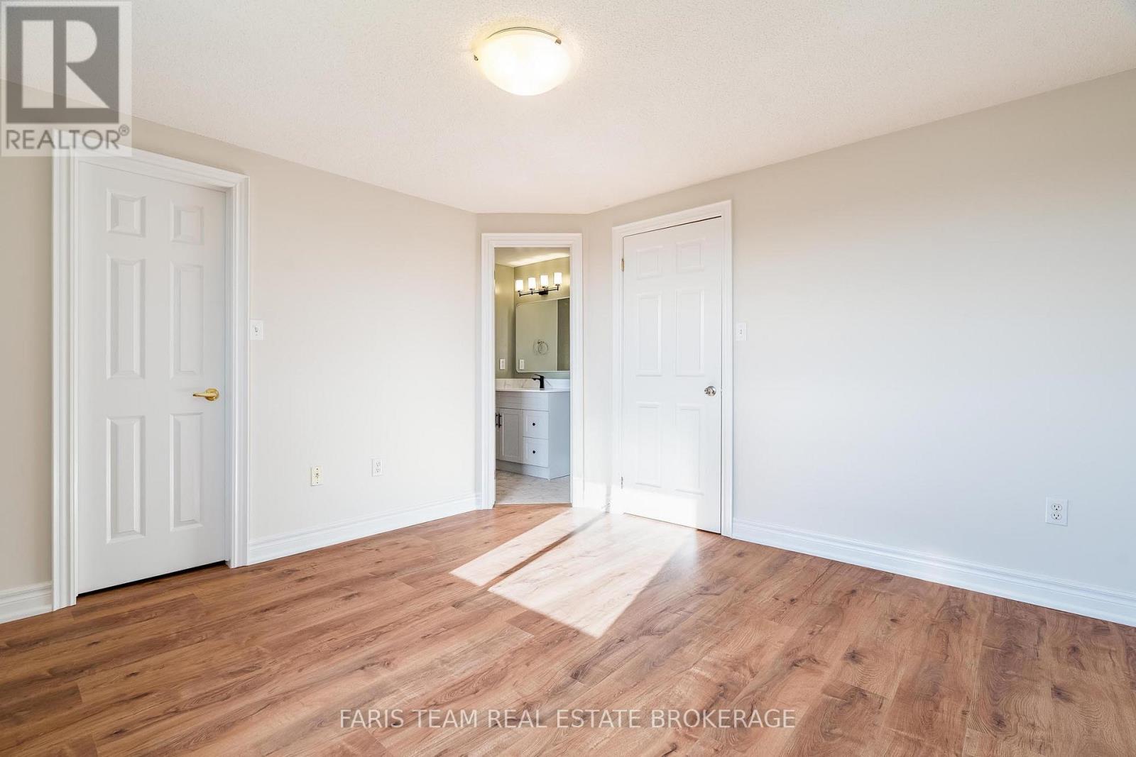 197 Dunsmore Lane, Barrie, Ontario  L4M 6Z8 - Photo 15 - S12577696