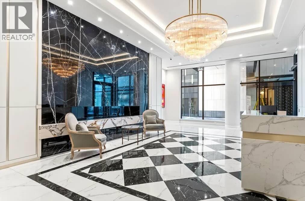 514 135 E 13TH STREET, North Vancouver, British Columbia