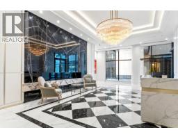 514 135 E 13TH STREET, North Vancouver, British Columbia