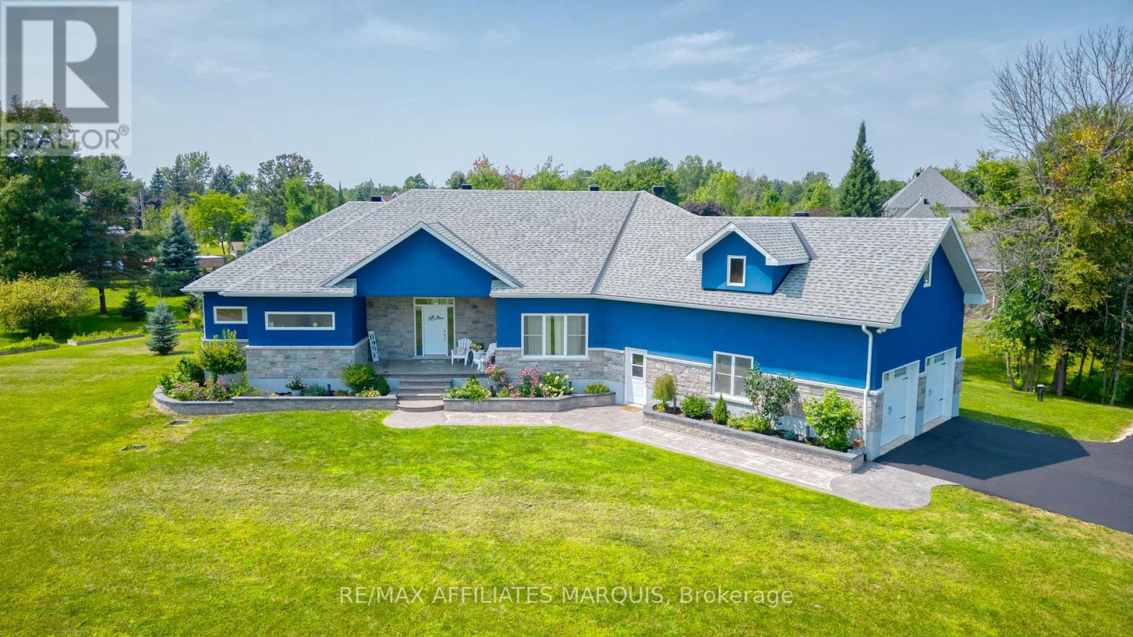 23 TUDOR CIRCLE, Rideau Lakes, Ontario