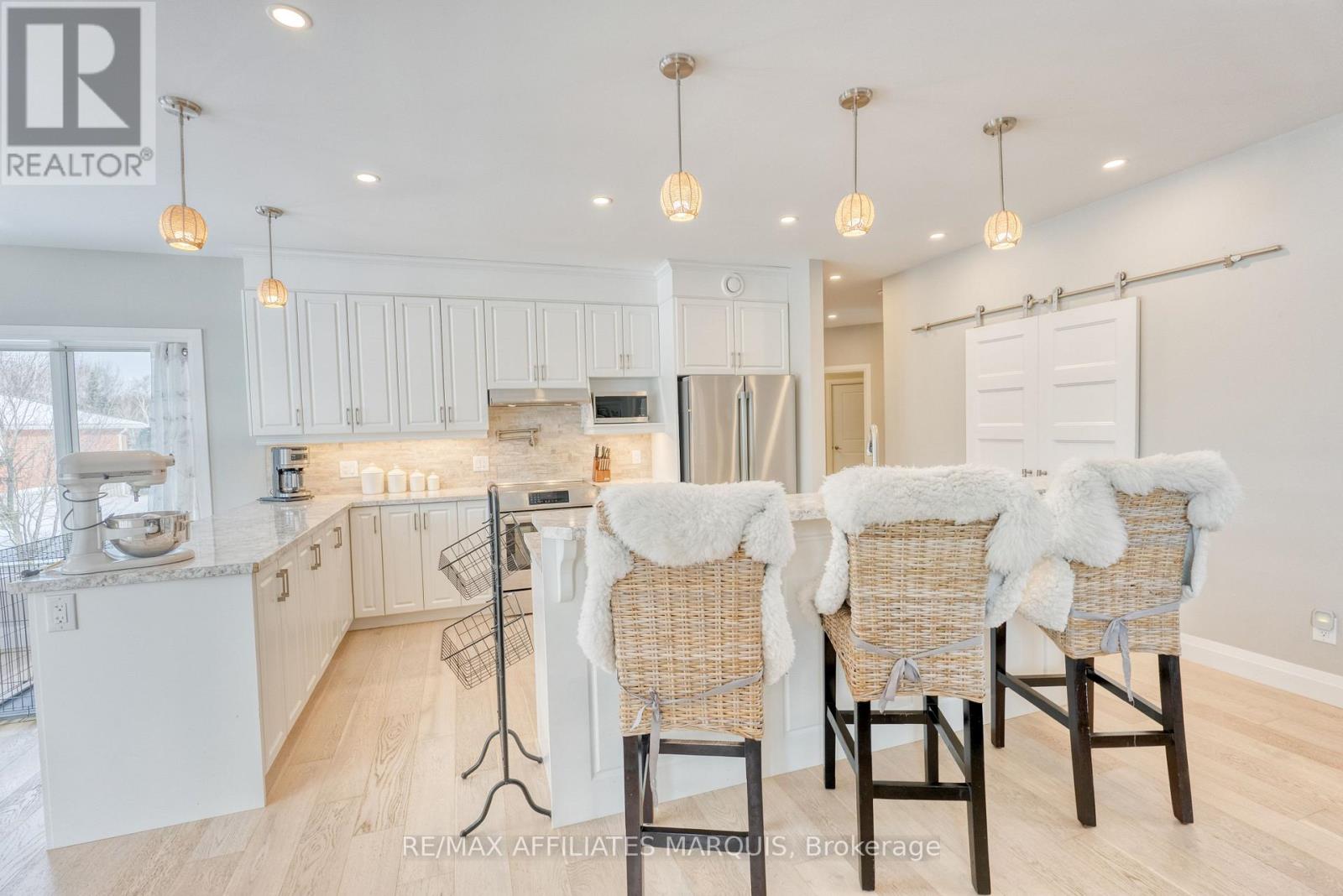 23 Tudor Circle, Rideau Lakes, Ontario  K0G 1L0 - Photo 15 - X12474552