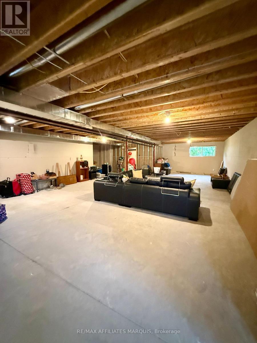 23 Tudor Circle, Rideau Lakes, Ontario  K0G 1L0 - Photo 38 - X12474552