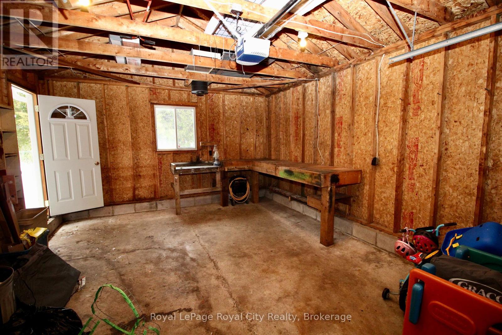 4616 6 Highway, Northern Bruce Peninsula, Ontario  N0H 1Z0 - Photo 25 - X12642652