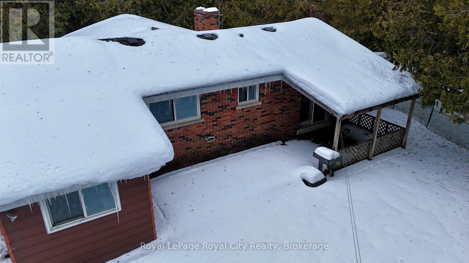 4616 6 Highway, Northern Bruce Peninsula, Ontario  N0H 1Z0 - Photo 27 - X12642652